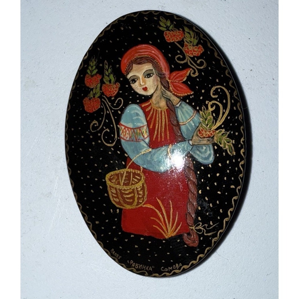 Vintage‎ Russian Hand Painted Black Lacquer Brooch Pin Palekh Alenkai